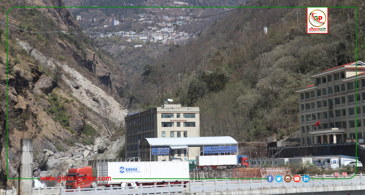 Tatopani Border